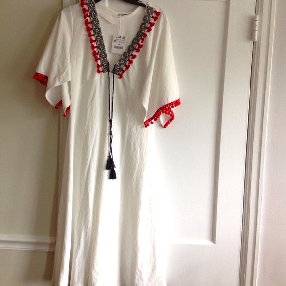 Zara  Bohemian  Pom Pom Tassel Dress - Picture 12 of 14